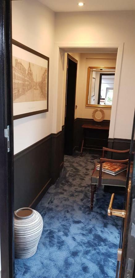 Les Grands Arbres Bed & Breakfast Brussels Exterior photo